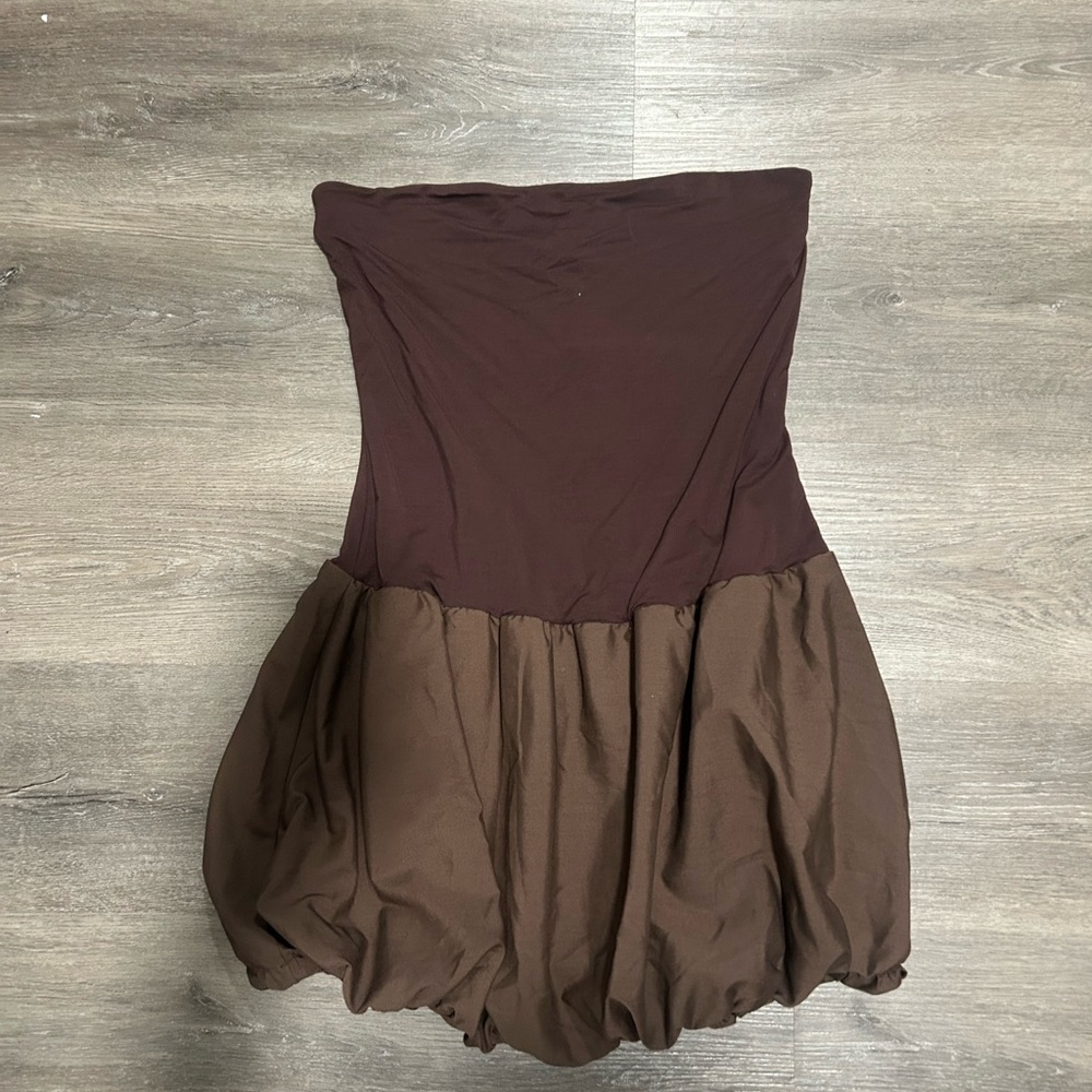 NWT Kimchi Blue Strapless Bubble Mini Dress in Dark Brown